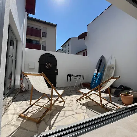 Maison Renovee Avec Patio A Pied * Saint-Jean-de-Luz